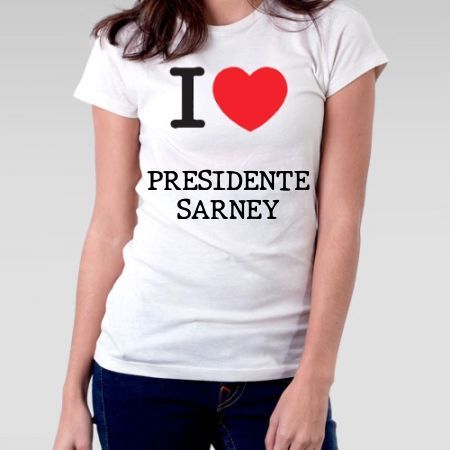 Camiseta Feminina Presidente sarney