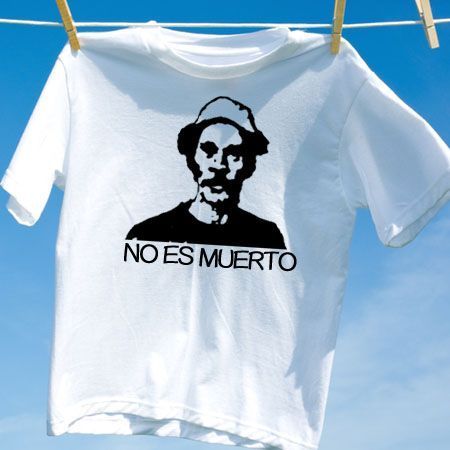 Camiseta seu Madruga No es Muerto