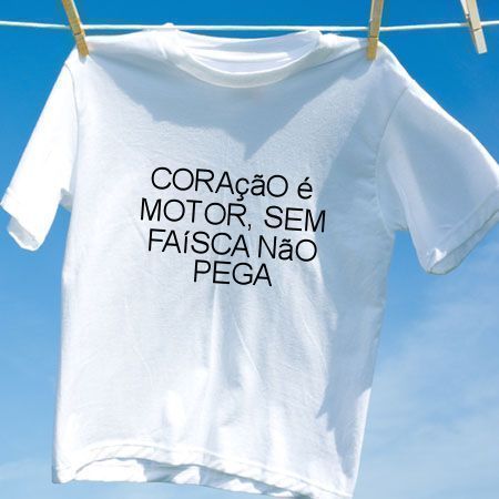 Camiseta Coracao e motor sem faisca nao pega